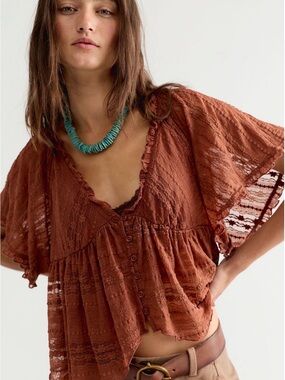 In Your Dreams Lace Top